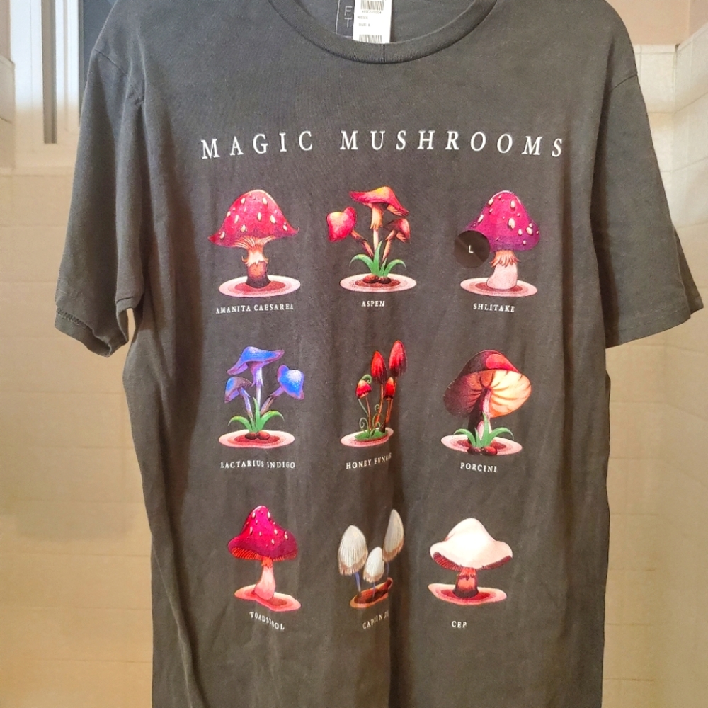 Mushroom Graphic T-Shirt
